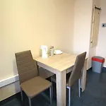 Krasnal Market Square Hostel *