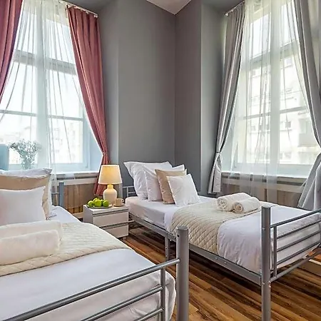 Hostel Krasnal Market Square *