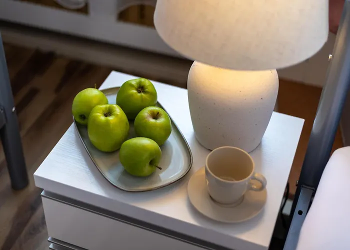 Krasnal Market Square Хостел