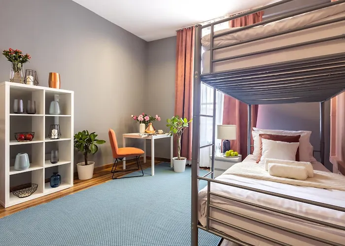 Krasnal Market Square Хостел